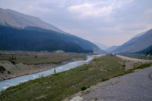Along the Icefields Parkway